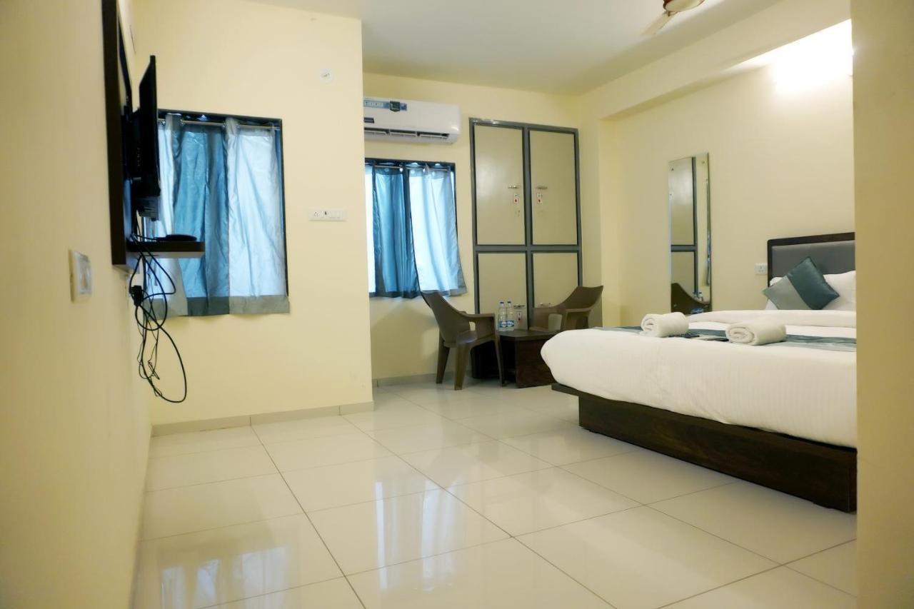 Hotel Nova Sk Rádzskot Kültér fotó